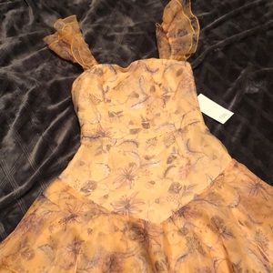 Tobi yellow short dress NWT size XS